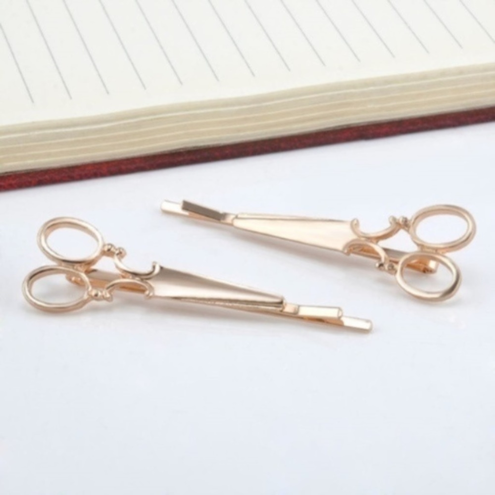 Scissor Hair Clips Set - Picture 2 of 3